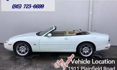 1999 Jaguar XK8
