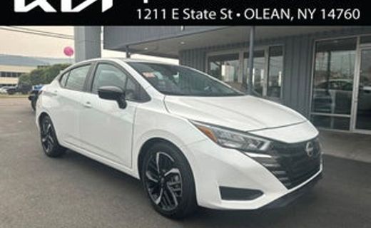 2025 Nissan Versa SR
