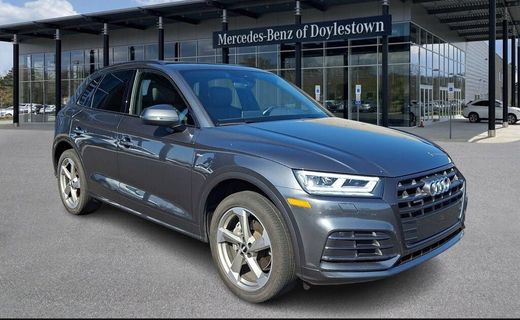 2020 Audi Q5 20T Titanium Premium