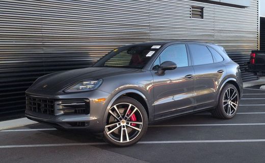 2025 Porsche Cayenne S