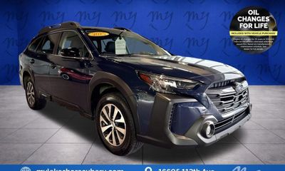 2025 Subaru Outback Premium
