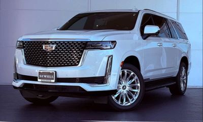 2023 Cadillac Escalade ESV Premium Luxury