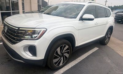 2024 Volkswagen Atlas 4MOTION SEL