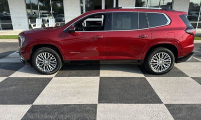 2024 GMC Acadia Denali