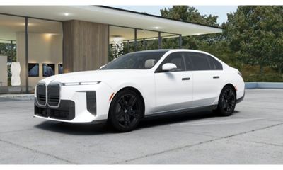 2027 BMW 7 Series 740
