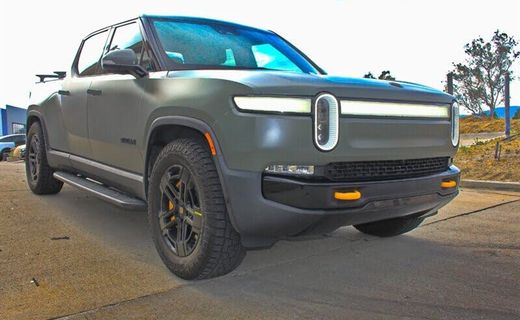 2022 Rivian R1T Launch Edition