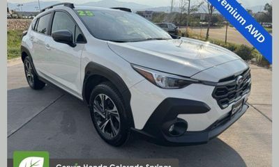 2025 Subaru Crosstrek Premium