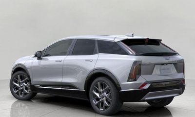 2027 Cadillac Optiq Premium Luxury