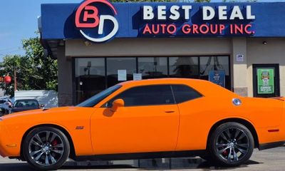 2014 Dodge Challenger SRT