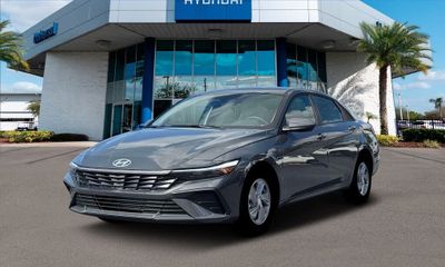 2026 Hyundai Elantra SE