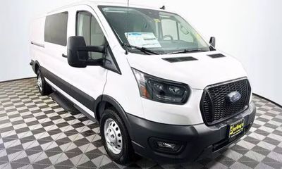 2024 Ford Transit LOW Roof