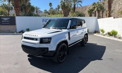 2023 Land Rover Defender