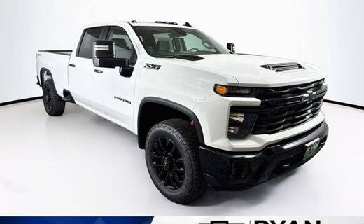 2026 Chevrolet Silverado HD Custom