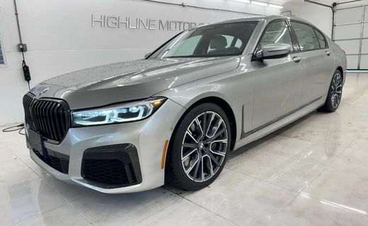 2021 BMW 750I