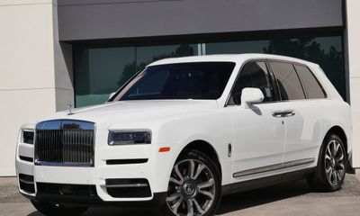 2024 Rolls-Royce Cullinan RR