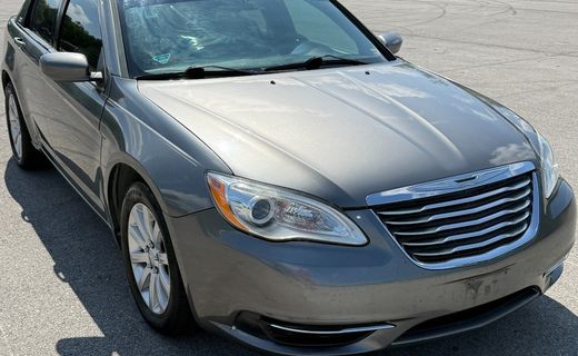 2013 Chrysler 200 Touring