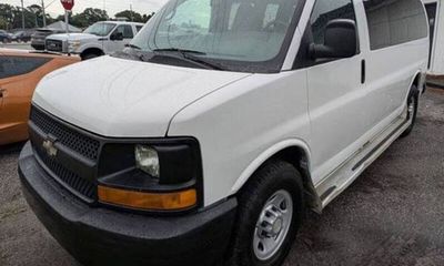 2013 Chevrolet Express LS