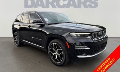 2022 Jeep Grand Cherokee Summit