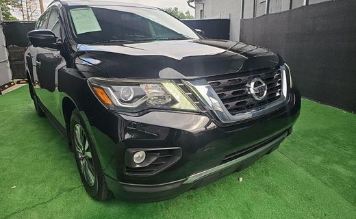 2017 Nissan Pathfinder S