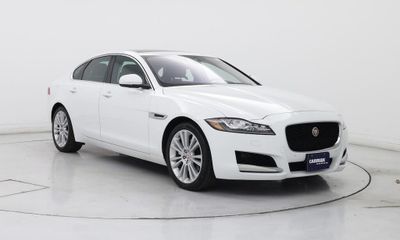 2019 Jaguar XF Prestige