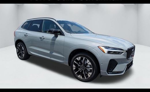 2026 Volvo XC60 Plus Dark