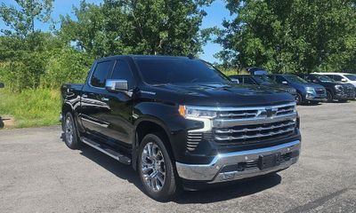 2025 Chevrolet Silverado LTZ