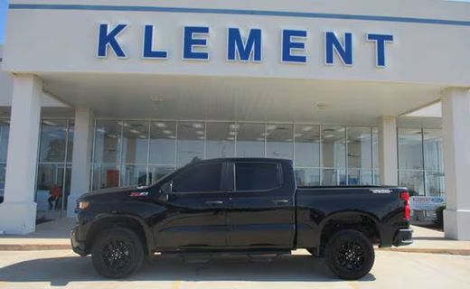 2020 Chevrolet Silverado Trail Boss Custom