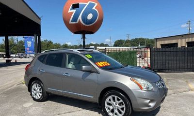2013 Nissan Rogue SV