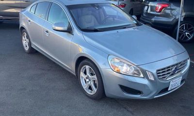 2013 Volvo S60 T5