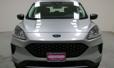 2022 Ford Escape S