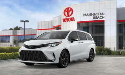 2026 Toyota Sienna XSE