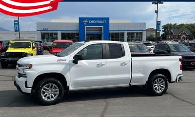 2020 Chevrolet Silverado RST
