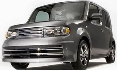 2010 Nissan Cube S