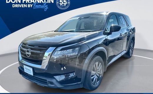 2023 Nissan Pathfinder S