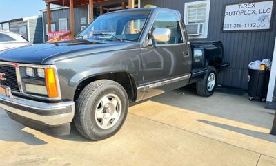1988 GMC GMT-400 C1500