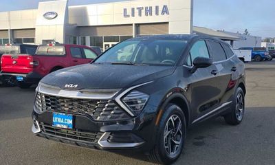 2024 Kia Sportage LX