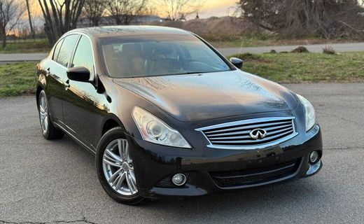 2013 Infiniti G37