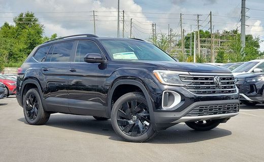 2026 Volkswagen Atlas SE