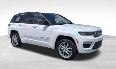 2024 Jeep Grand Cherokee Summit
