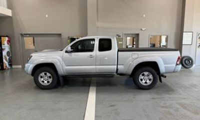 2006 Toyota Tacoma DLX