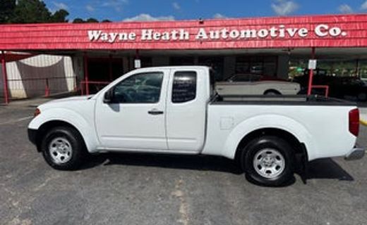 2005 Nissan Frontier XE