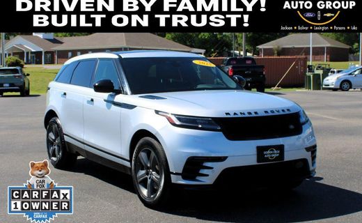 2025 Land Rover Range Velar P250 Dynamic SE