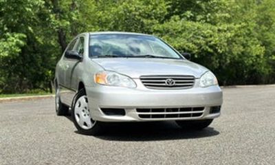 2004 Toyota Corolla CE