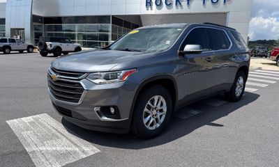 2020 Chevrolet Traverse LT