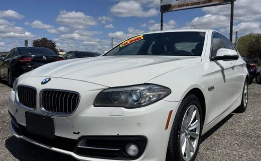 2015 BMW 528I