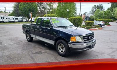 2004 Ford F-150 Heritage Classic Styleside