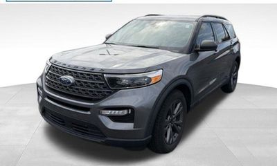 2021 Ford Explorer XLT