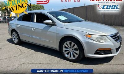 2010 Volkswagen Passat Sport