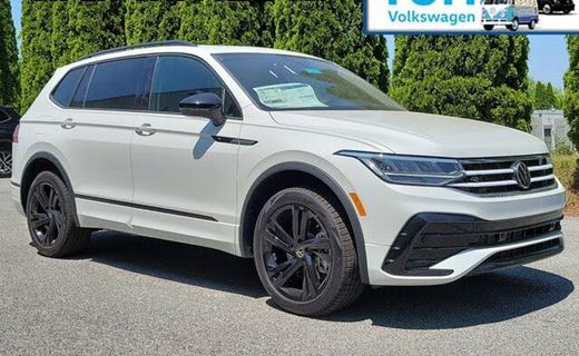 2023 Volkswagen Tiguan 4MOTION SE Black