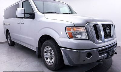 2014 Nissan NV 3500 HD SL